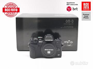 Olympus OM-D E-M10 IV