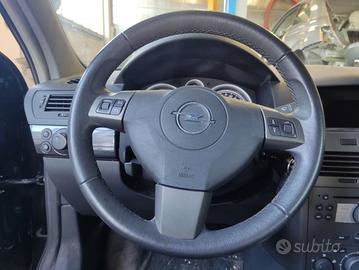 Volante OPEL ASTRA H del 2006