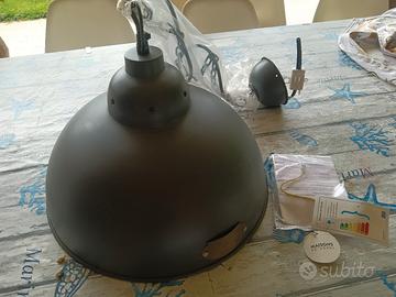 lampada a sospensione stile industriale 