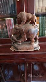 Elefante di legno etnico vintage 