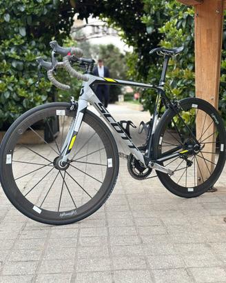 Bici da corsa scott Addict 56