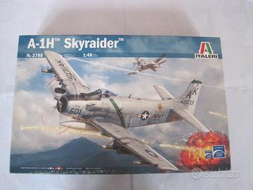 Aereo Douglas A-1H SKYRAIDER – Italeri