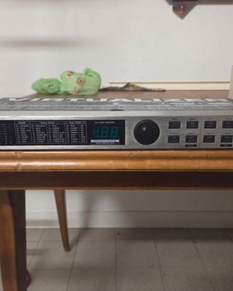 BEHRINGER VIRTUALIZER PRO DSP1000P - Multi-Effetto