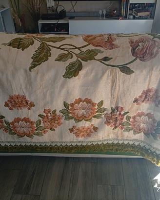 pesante coperta matrimoniale in velluto 