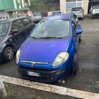 Fiat Punto evo 150*