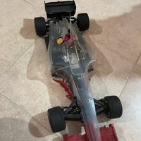 Ferrari f2004 motore a scoppio de agostini complet