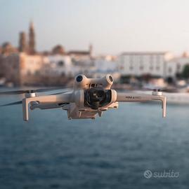 DJI Mini 4 Pro Combo RC2 PARI AL NUOVO 3 BATTERIE