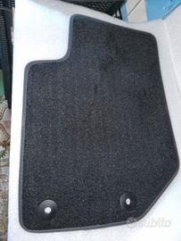 tappetini per jeep avenger