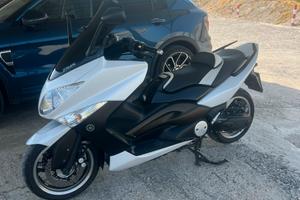 TMAX WHITE MAX 2010