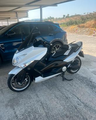 TMAX WHITE MAX 2010