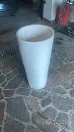 Vasi in pvc, plastica, moderni