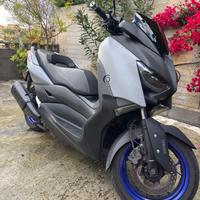Xmax 300