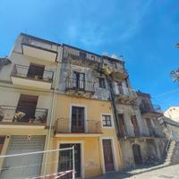 Casa Semindipendente - Francavilla di Sicilia