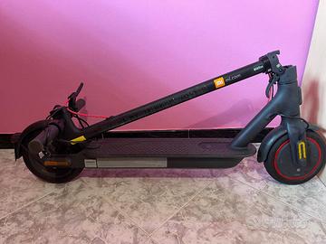 Monopattino elettrico Xiaomi Pro II