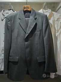 Abito grigio