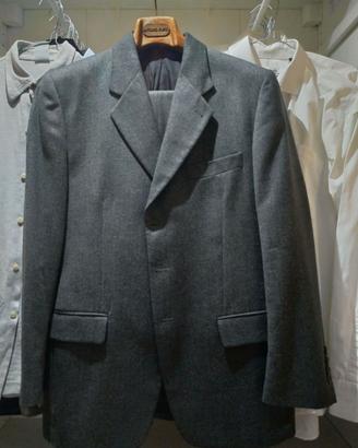 Abito grigio
