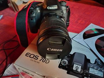 Canon 70D + Obiettivo Canon 17 - 55 f 2.8