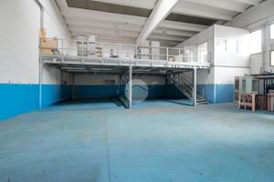 CAPANNONE A MARTINENGO