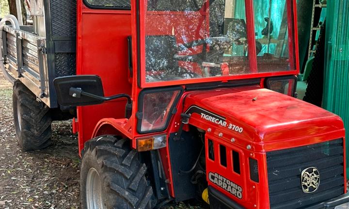 Antonio Carraro Tigrecar 3700