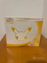 ETB 30esimo Anniversario Pokemon
