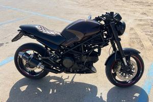 DUCATI MONSTER 750 - SPECIAL / CAFE' RACER