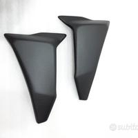 Fianchetti laterali radiatore carbonio hypermotard