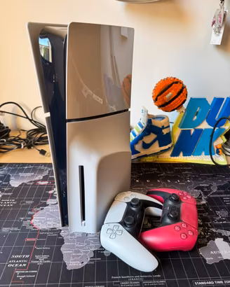Playstation 5 slim versione standard