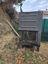 Termocamino per riscaldamento domestico