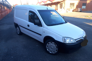 Opel combo 13oo multijet neopatentati