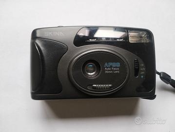 macchina fotografica da riparare