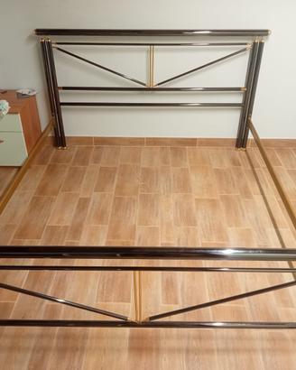 Struttura letto matrimoniale