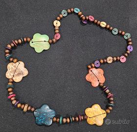 Collana lunga in legno