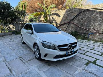 Mercedes-Benz Classe A 180D Sport W176