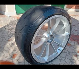 Gomme Nancang per pista 