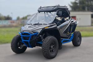 Polaris rzr 1000 unico proprietario nuovo