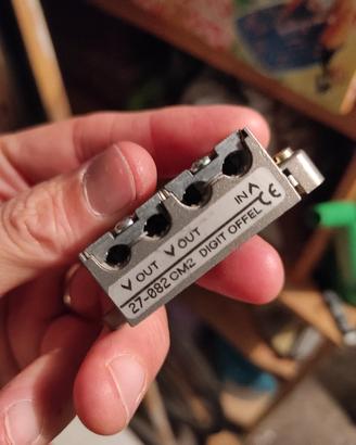 Splitter digit offel 2 vie per TV satellitare 