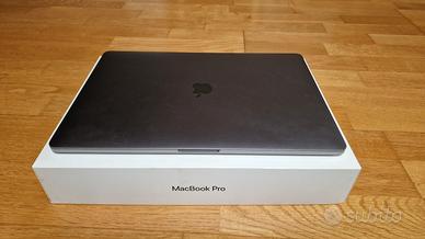 macbook pro 15" 2018 i9 1tb 32gb