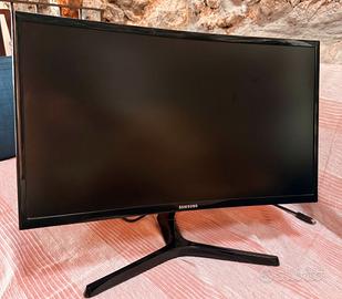 Monitor Samsung Curvo 24" Schermo Full HD C24F396