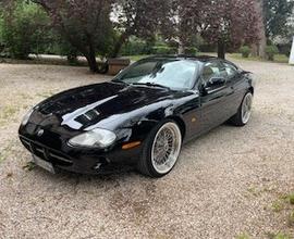 Jaguar xk8/xkr (x100) - 1998