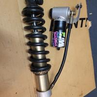 Ammortizzatori mono, Marzocchi DuoShock e Suzuki