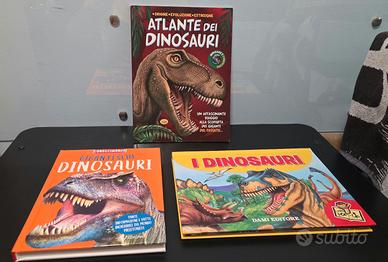 3 Libri – I Dinosauri (Atlante, PopUp e Curiosità)