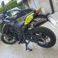 Moto Benelli TRK 702X