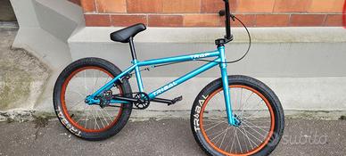 Tribal Trap BMX Bike - Met Blue