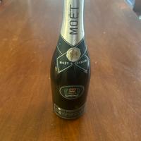 Moet & Chandon vino champagne