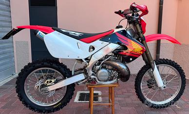 Honda CR250R 1998
