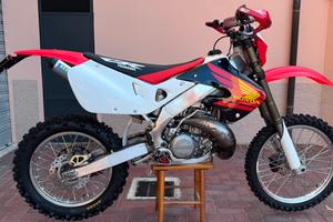 Honda CR250R 1998