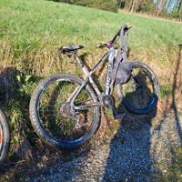 Mtb whistle