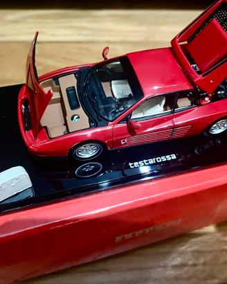 Ferrari Testarossa Kyosho 1/43