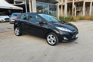 Ford Fiesta 1.4 TDCi 70CV 5 porte Titanium