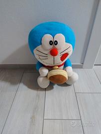 Peluche Doraemon con Dorayaki Originale